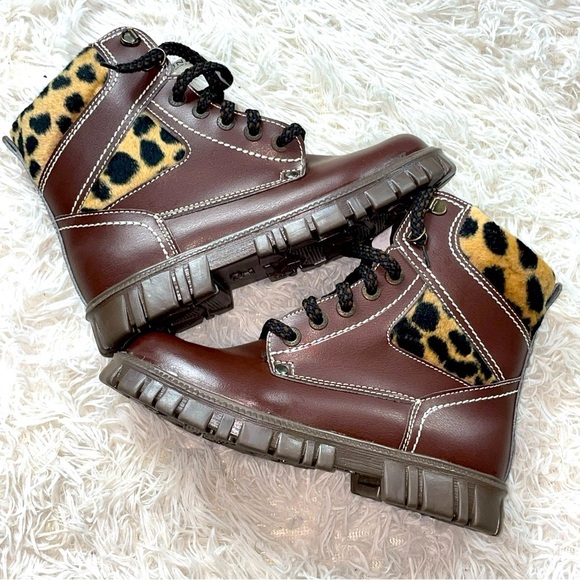 Girls Brown Leopard Print Faux Fur Combat Boots Size 3 Warm Winter Ankle Boots - Picture 1 of 9